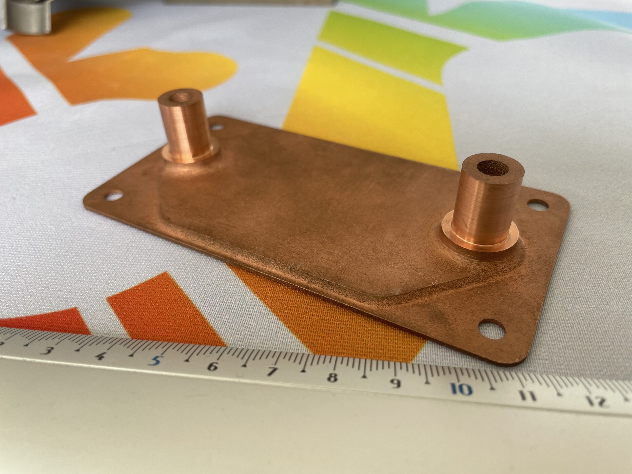 Dissipateurs Thermiques en Cuivre Ultrafins : TEMISTh Innove pour la Conversion de Puissance